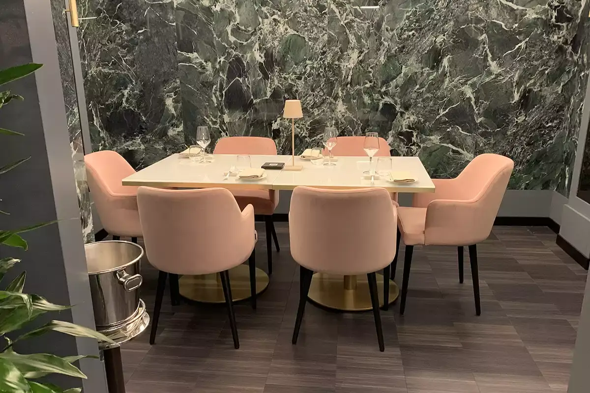 L'accogliente sala privée È a due corsie la cucina de Il Vizio Milano