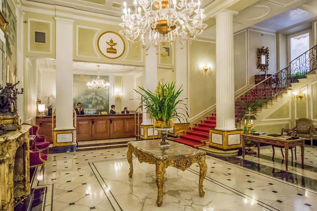 Meeting di classe nella Sala Rinascimento del Grand Hotel Majestic “già Baglioni”