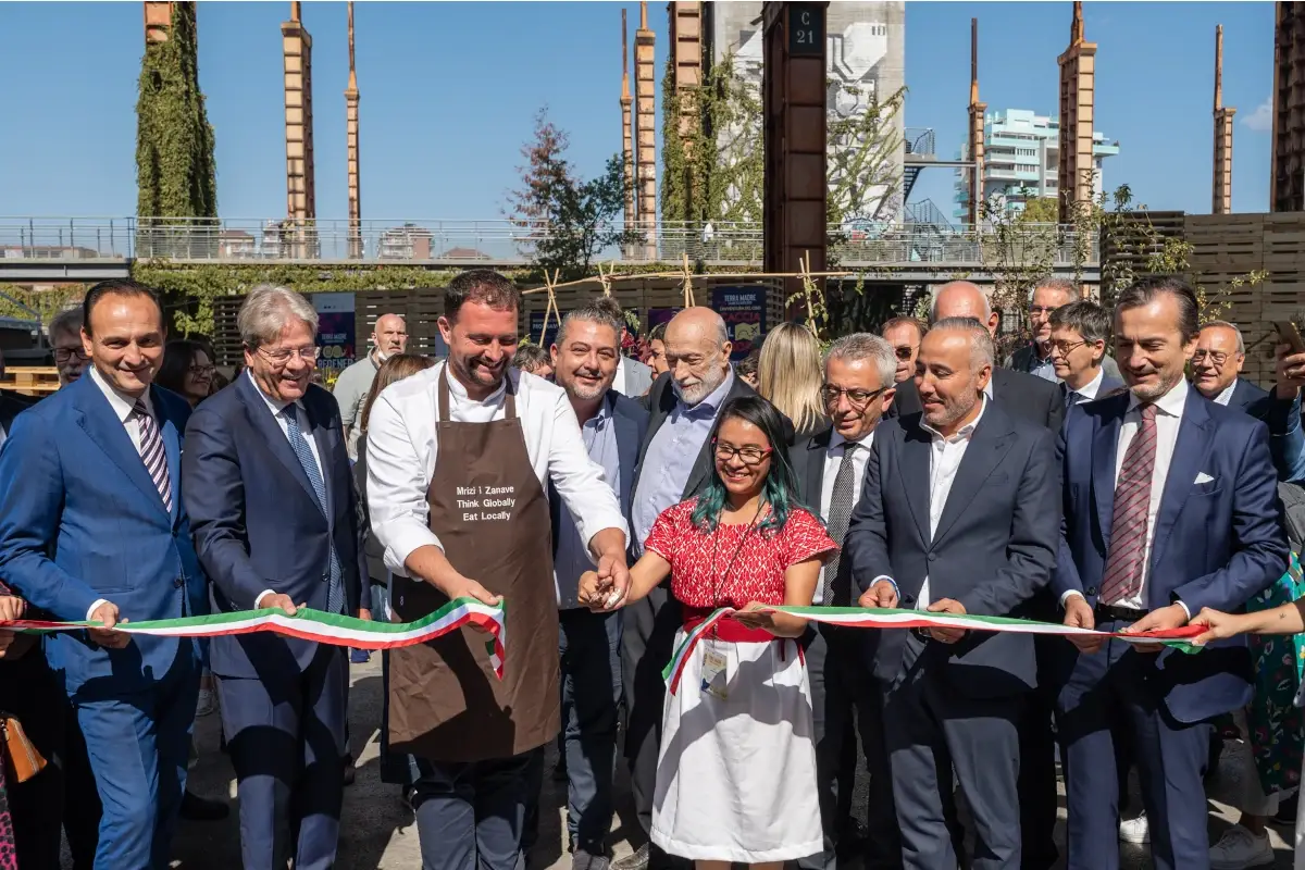 Crisi climatica, dal Salone del Gusto il monito: il cibo &egrave; problema ma anche soluzione