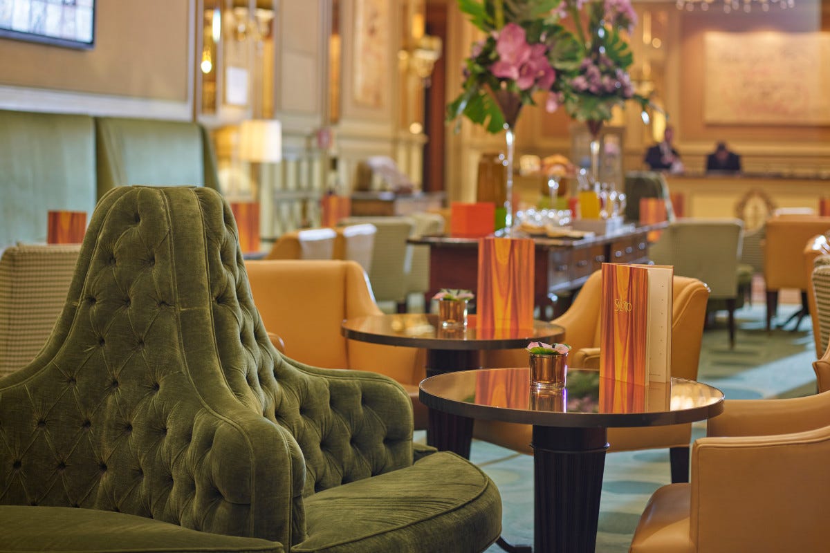Lounge Lobby Autumn Gourmet Lounge at the Acanto of the Hotel Principe di Savoia
