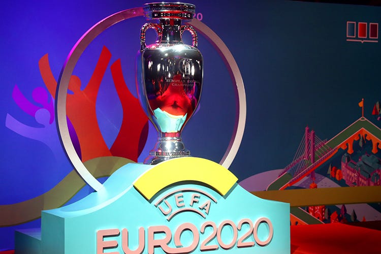 Rinvio al 2021 - Saltano anche gli Europei di calcio Tokyo 2020, se ci sei batti un colpo