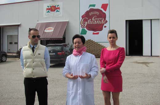 Graziella Ciriaci con i figli Paolo e Elisa