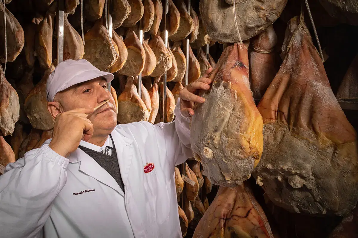 Prosciutto di Parma Dop, i segreti di Salumificio San Michele per riconoscere la qualit&agrave;