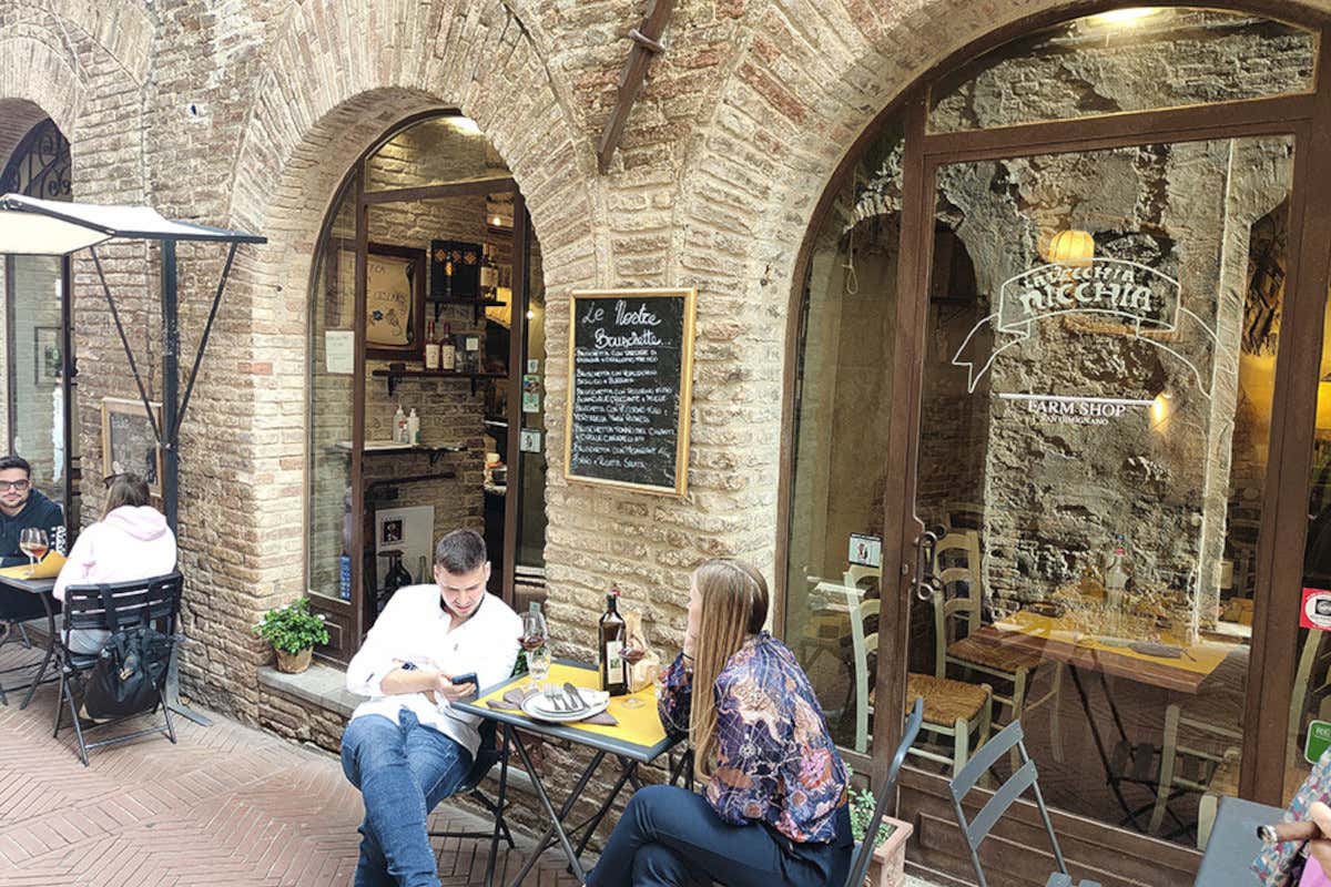 &quote;Bruschettiamo con Ale&quote; alla scoperta del nuovo programma con chef Pieragnoli