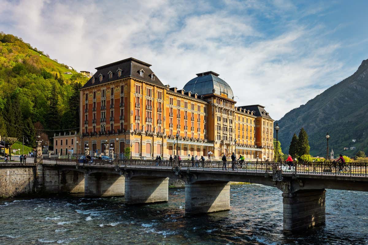 Il Grand Hotel di San Pellegrino Terme, nella Bergamasca, verso la rinascita