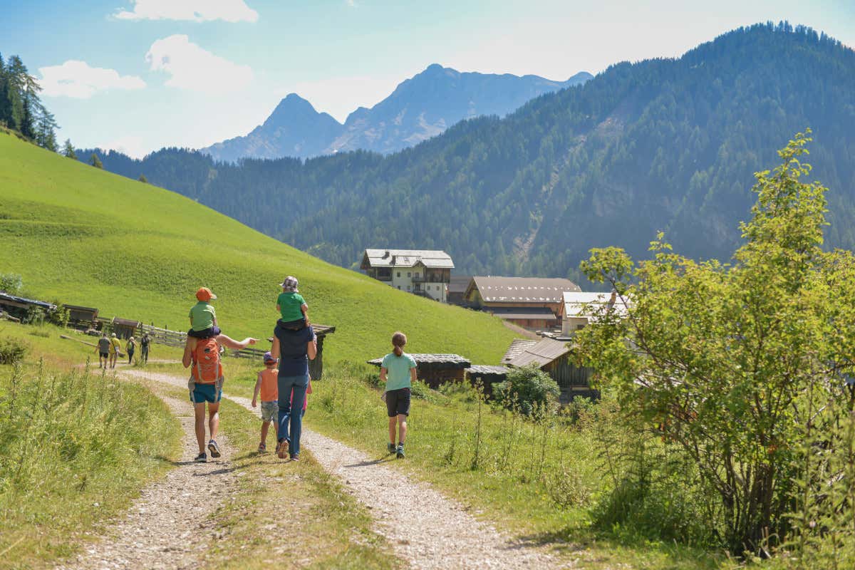 Passeggiate in famiglia nei dintorni di San Vigilio