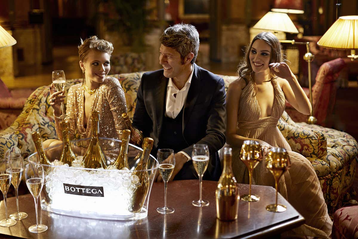 Suite a tema Prosecco negli hotel di lusso: il progetto di Bottega parte dall’India