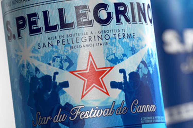 (Sanpellegrino, nuovi look per i 120 anniAl via oggi i festeggiamenti a Milano) (Sanpellegrino, nuovi look per i 120 anniAl via oggi i festeggiamenti a Milano)