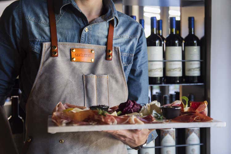 (Apre a Roma Santa brace Tutto il gusto delle carni) (Apre a Roma Santa brace Tutto il gusto delle carni)
