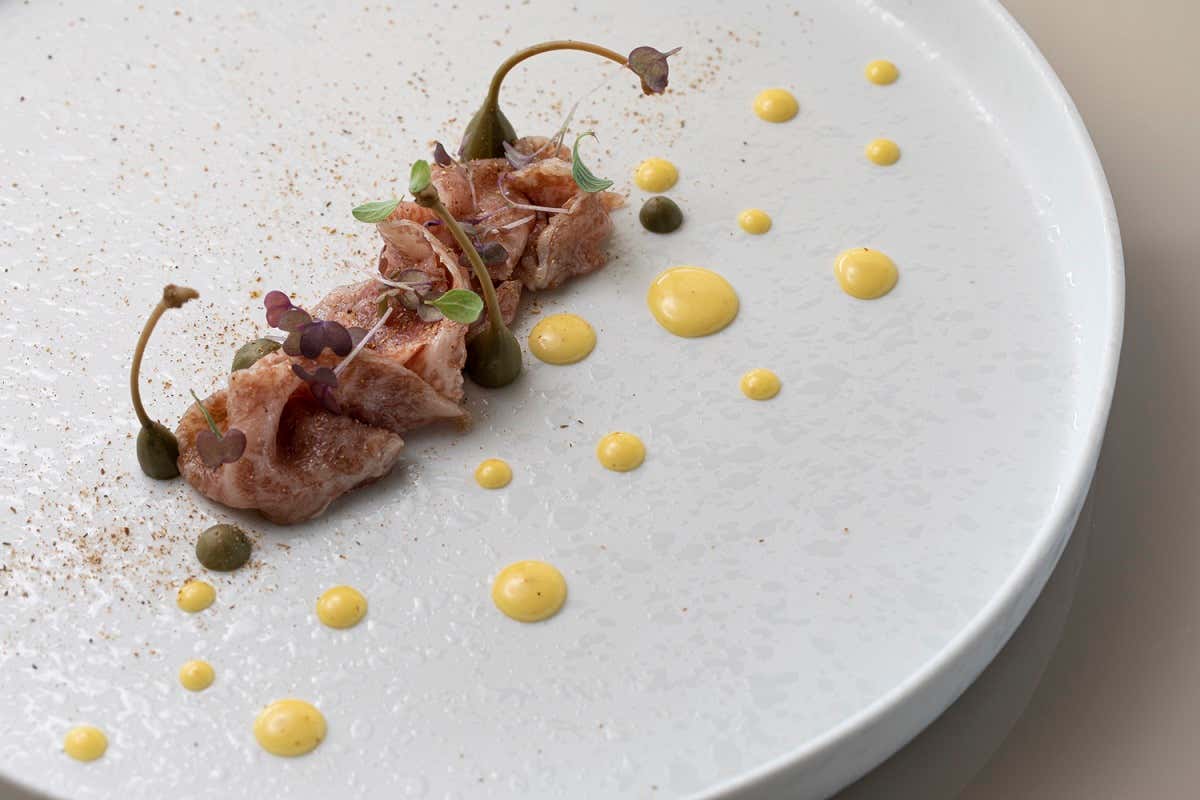 Carapaccio di Kobe Wagyu  Al Santamonica di Genova tanta Liguria nel piatto, ma non convenzionale