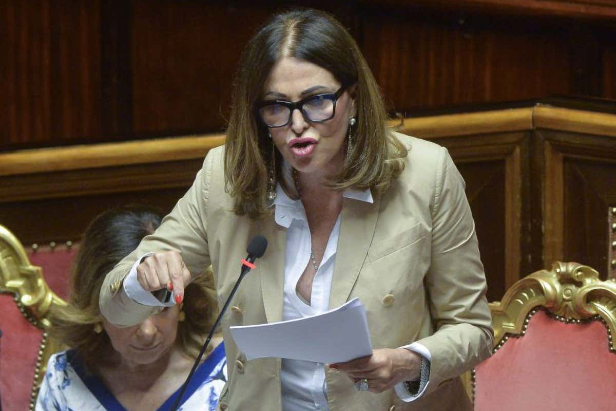 Santanchè in Senato: «Non mi dimetterò. Contro di me una campagna d'odio»