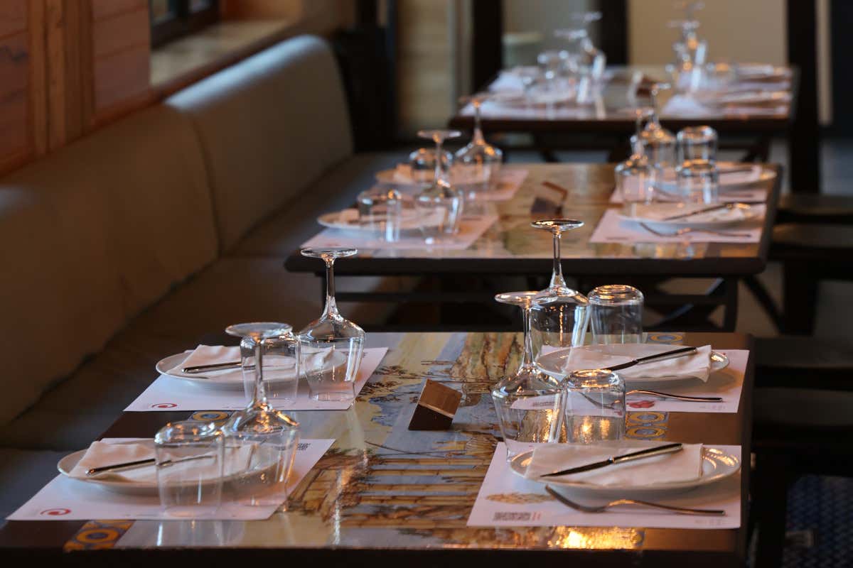 Saporì è la prova che la pizza può essere (benissimo) da hotel di lusso Saporì è la prova che la pizza può essere (benissimo) da hotel di lusso