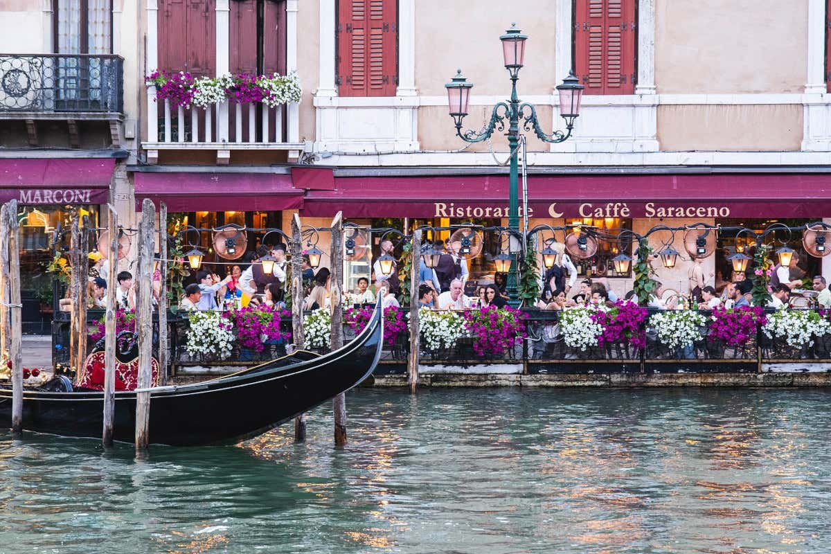 Biennale e gusto: ecco cinque indirizzi storici dove mangiare a Venezia