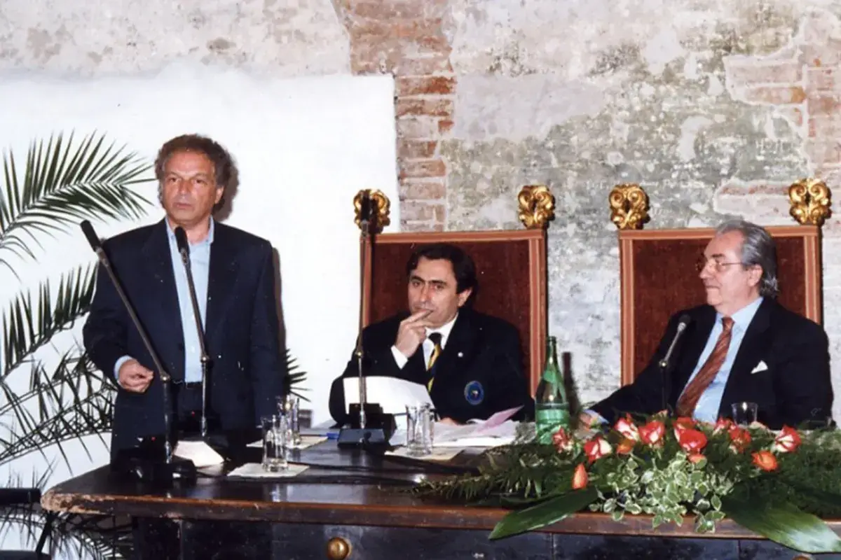 Sarcina con Gualtiero Marchesi&nbsp; Toni Sarcina, uomo buono e grande professionista della cucina