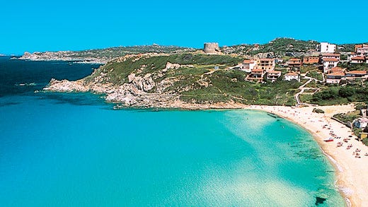 La Sardegna del “caro-traghetti” 
 Catastrofe turistica certificata