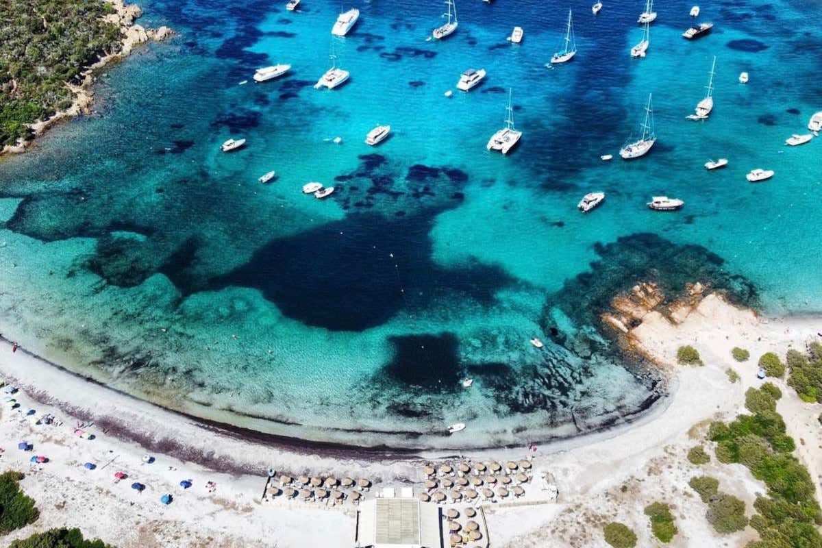 In Costa Smeralda tra resort e ristoranti da vivere anche in autunno