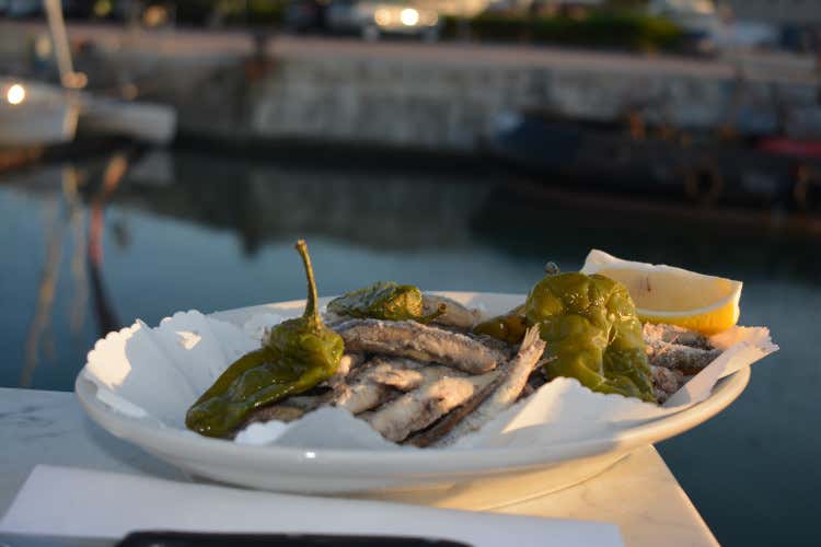 Piatto di sardine Arcipelago toscano tutto da scoprire e vivere