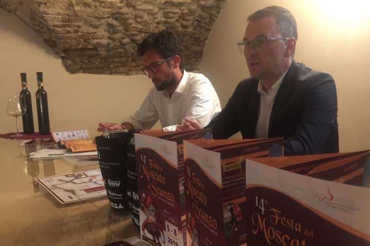Davide Casati e Giovanni Malanchini (Scanzo, con il Moscato Docg si promuove tutto il territorio)