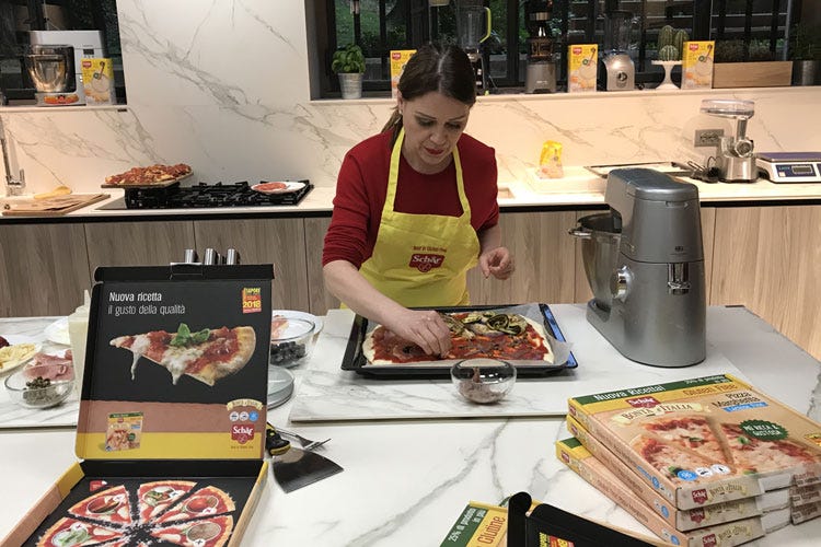 Sonia Peronaci (Schär, le farine Bontà d’Italia per la pizza gluten free di Sonia Peronaci)