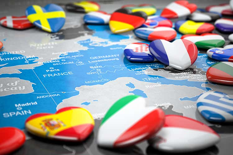 In vacanza ovunque, tranne che in Italia Sì ai viaggi di Pasqua, ma all'estero Altro schiaffo agli alberghi italiani