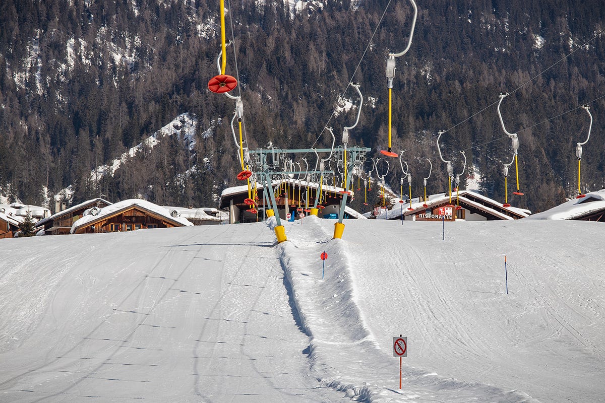 Impianti di sci a rischio dal 10 gennaio Per l'Epifania, pochi italiani in partenza. Città d'arte al minimo storico di presenze