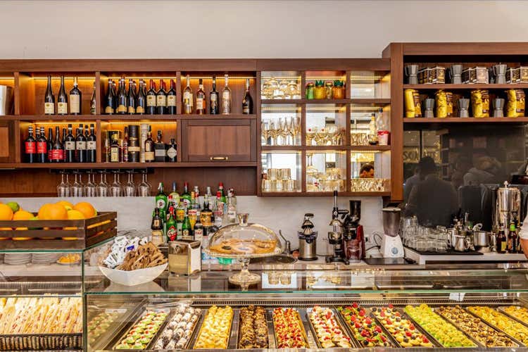 Lo storico caff&egrave; di Roma raddoppia (Sciascia, cent&rsquo;anni di caff&egrave; E da oggi si raddoppia)
