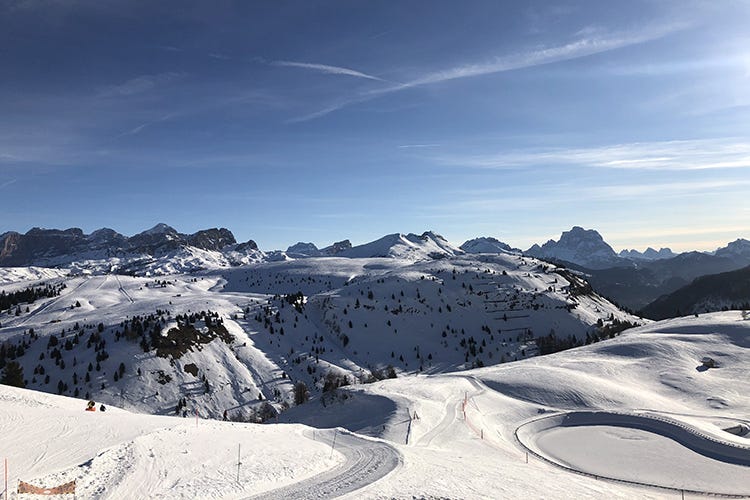 Impianti chiusi sulle Dolomiti - Dolomiti Superski, stop allo sciAnche in Val d’Aosta stagione finita