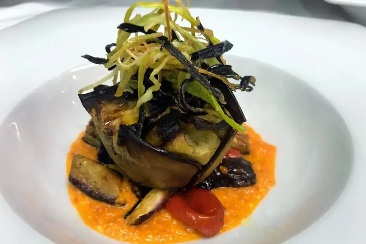 Scrigno di melanzane ai funghi porcini e mozzarella di bufala&nbsp; Scrigno di melanzane, porcini e bufala
