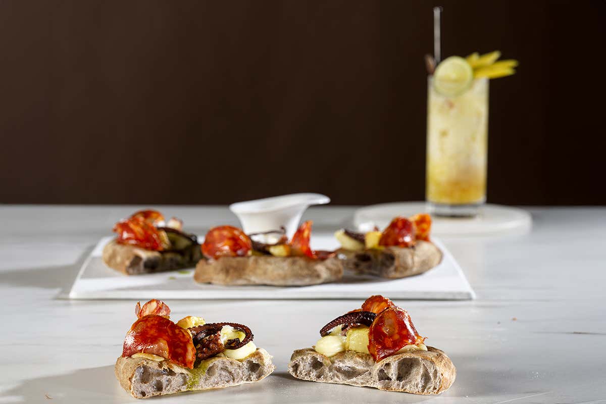 Quando la base pinsa diventa racconto: Scrocchiarella® protagonista del foodservice Quando la base pinsa diventa racconto: Scrocchiarella® protagonista del foodservice