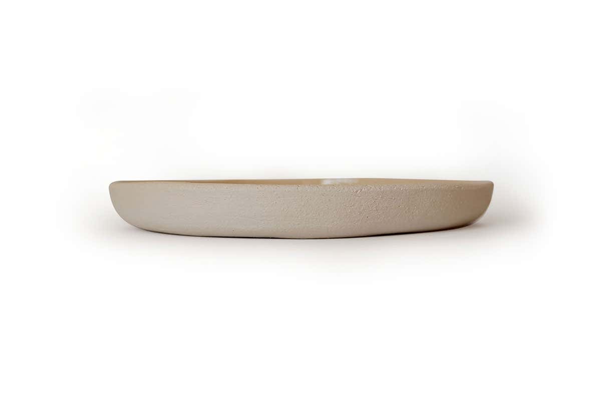 Stile leggero ed elegante Vincenzo Del Monaco, lo scultore che trasforma la tavola in opera d'arte