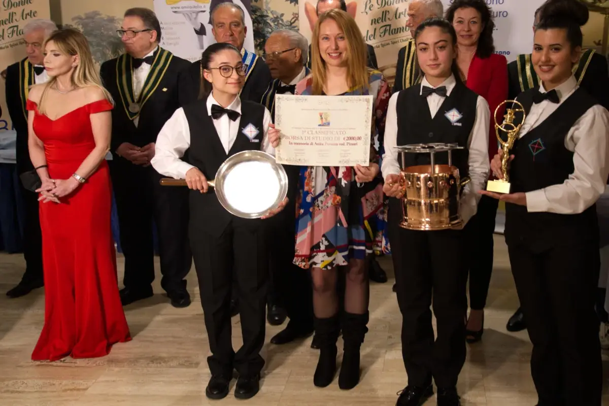 Le studentesse del Gugliemo Marconi di Vittoria col premio Le regine del flamb&egrave; studiano all&rsquo;alberghiero di Ragusa