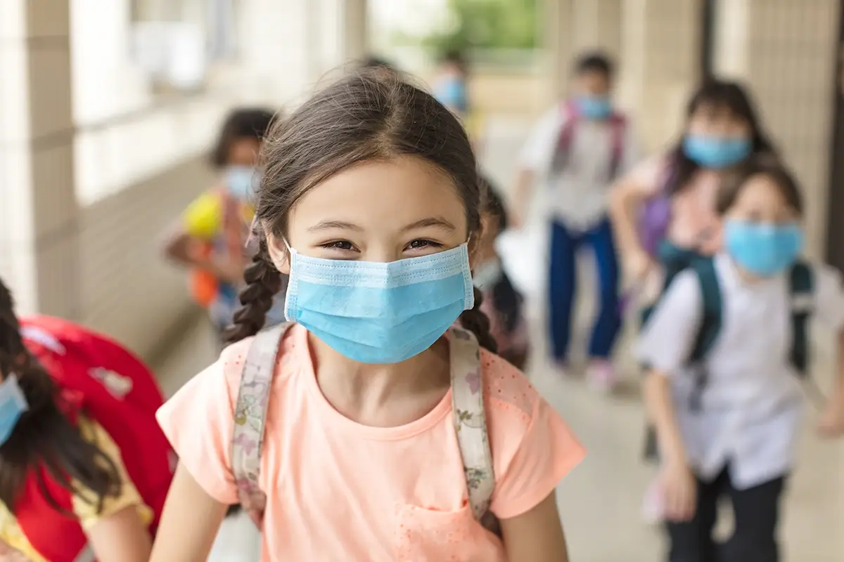 Cosa mangiare per il rientro a scuola Cosa mettere nel piatto dei bimbi per un rientro a scuola in salute