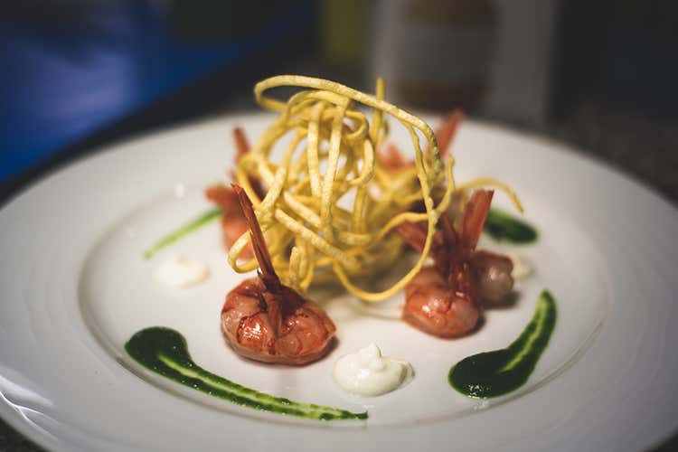 (Gamberi rossi, crema leggera al rafano e levistico) (Gamberi rossi, crema leggera al rafano e levistico)