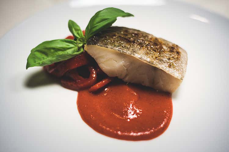 (Sedat Aydilek, cucina mediterranea arricchita dalla gamma Debic) (Sedat Aydilek, cucina mediterranea arricchita dalla gamma Debic)