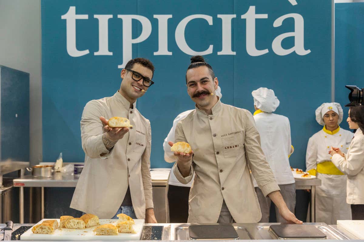 Senigallia Città Gourmet trasforma il Natale in un viaggio nei sapori marchigiani Senigallia Città Gourmet trasforma il Natale in un viaggio nei sapori marchigiani