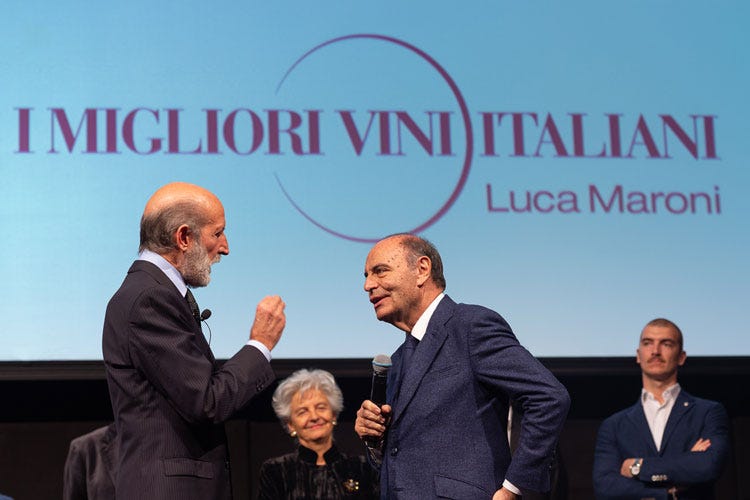 Luca Maroni e Bruno Vespa (Vino, Maroni svela i suoi premiati Giro d’Italia tra le eccellenze)
