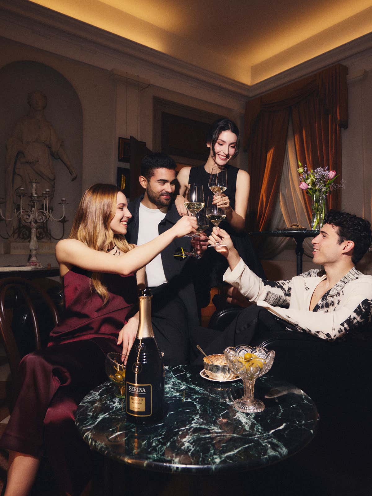 Serena Wines 1881 produce vini adatti per tutti i momenti conviviali