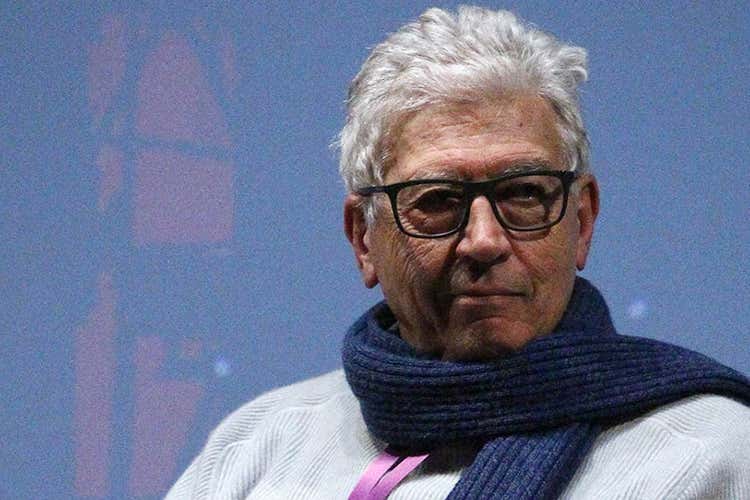 Sergio Martino - Mangiacinema, il Creatore di Sogni è il regista Sergio Martino Sergio Martino - Mangiacinema, il Creatore di Sogni è il regista Sergio Martino