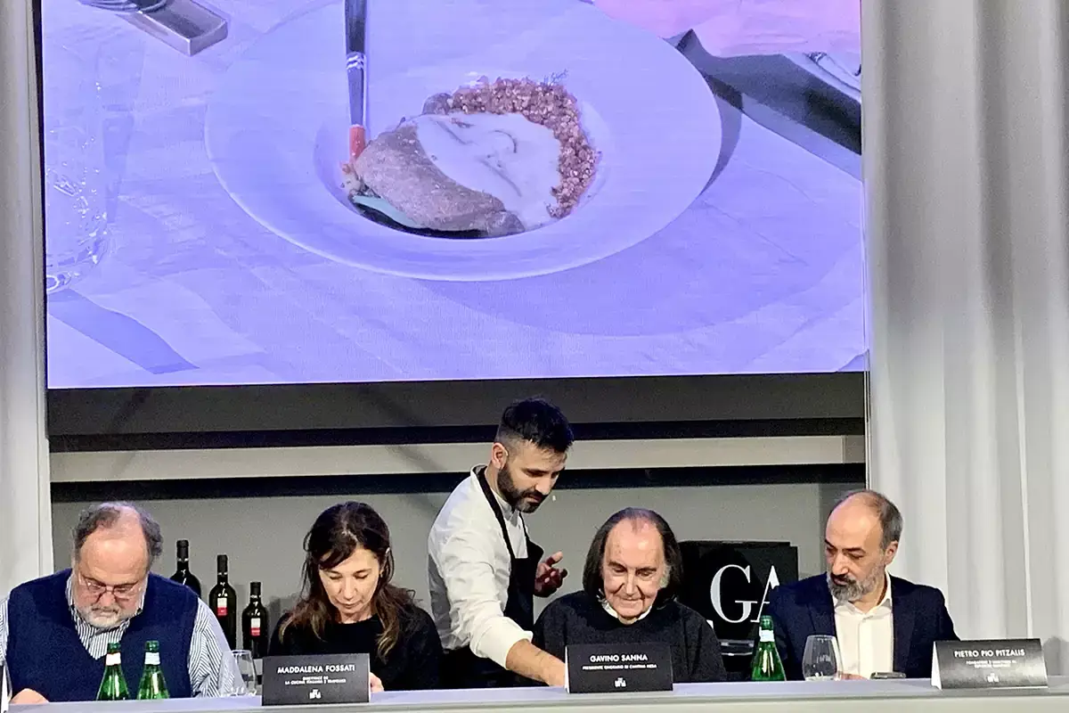 Il piatto è servito A Davide Atzeni la terza edizione del Premio Mesa