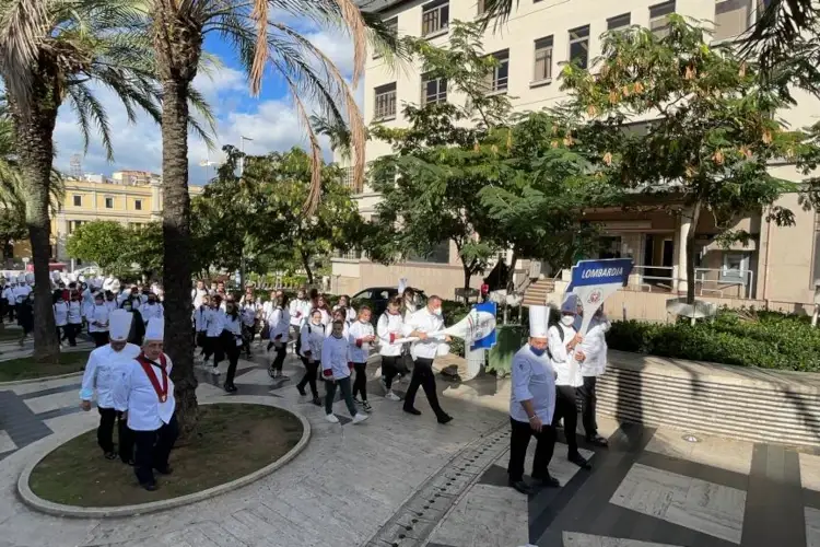 Sfilano i cuochi&nbsp; Festa Nazionale del Cuoco: in 700 sfileranno per le vie di Brescia