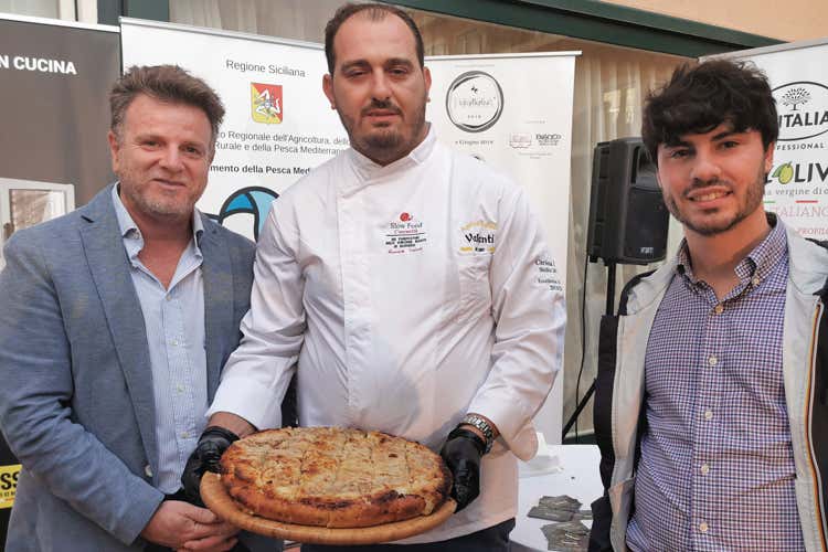 Michele Balistreri, Maurizio Valenti, Adalberto Catanzaro (In 26mila allo Sfincione Fest Trionfo per la focaccia bagherese)