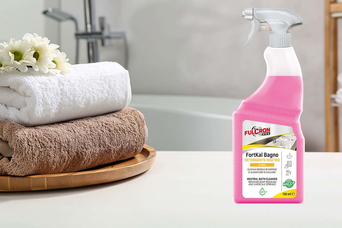 Sanificazione bagni hotel: prodotti e soluzioni professionali per l’ospitalità Sanificazione bagni hotel: prodotti e soluzioni professionali per l’ospitalità