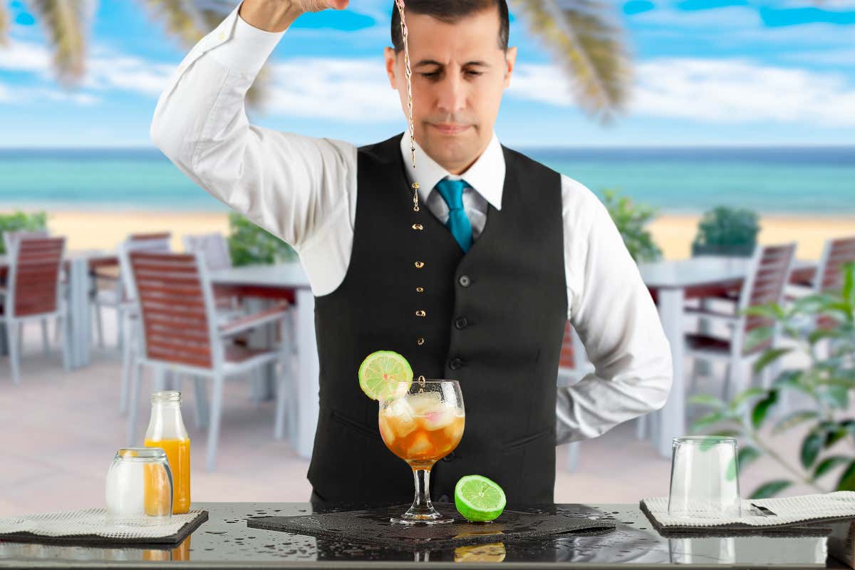Lavorare come barman può aprire le porte di alcuni dei luoghi più esclusivi del mondo