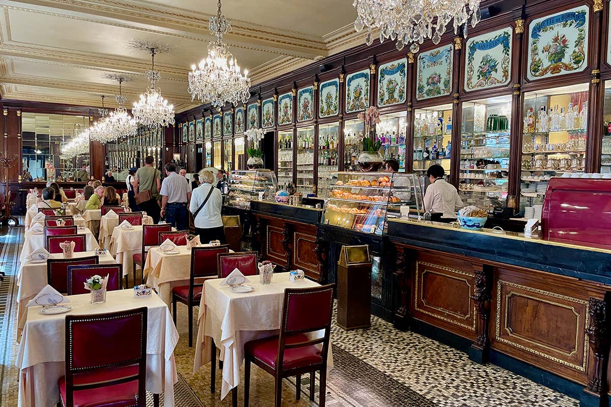 Caffè Baratti e Milano