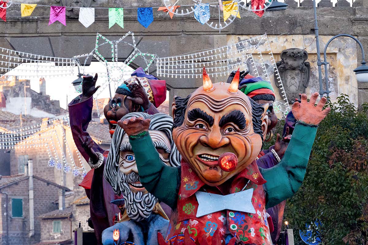Al centro della tradizione ronciglionese ci sono i Facchini