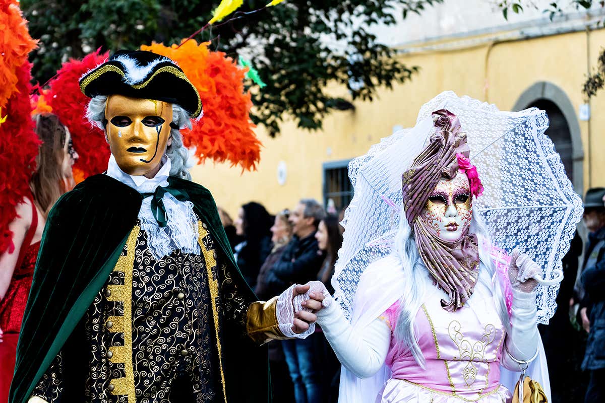 Il Carnevale di Ronciglione è una delle feste carnevalesche più antiche e vivaci del Lazio