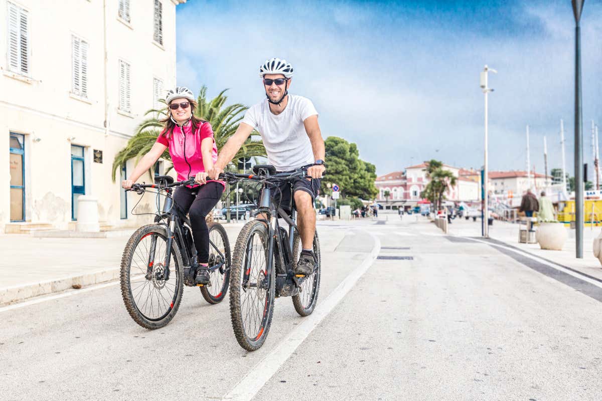 Cicloturismo sempre più sostenibile: i Green Road Award premiano la Liguria
