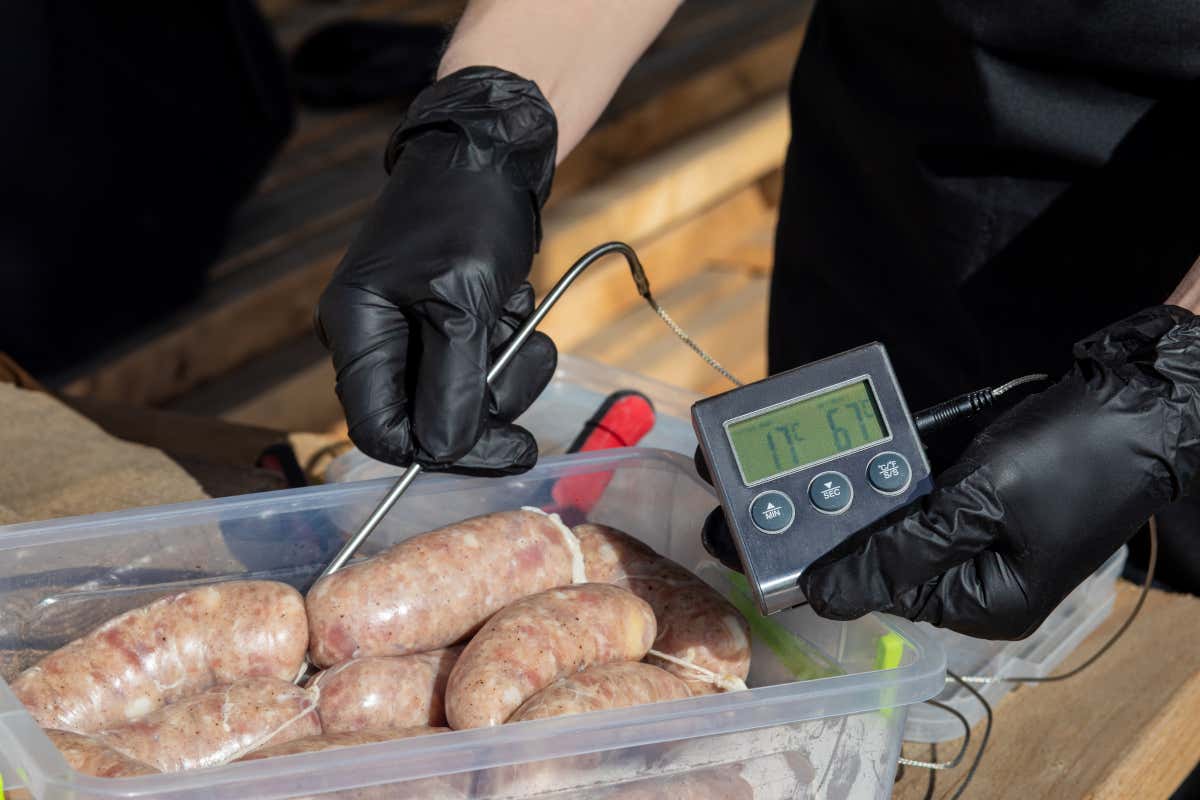 Il nuovo schema di certificazione “FDRC - Gestione della Food Defense nella filiera della Ristorazione Pubblica" contrasta il rischio di adulterazioni dei prodotti alimentari distribuiti negli esercizi pubblici