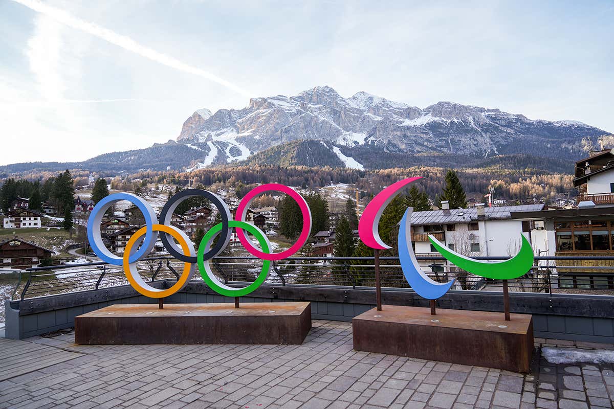 Con l’avvicinarsi delle Olimpiadi invernali di Milano Cortina 2026, Cortina d’Ampezzo rafforza la propria identità come destinazione alpina