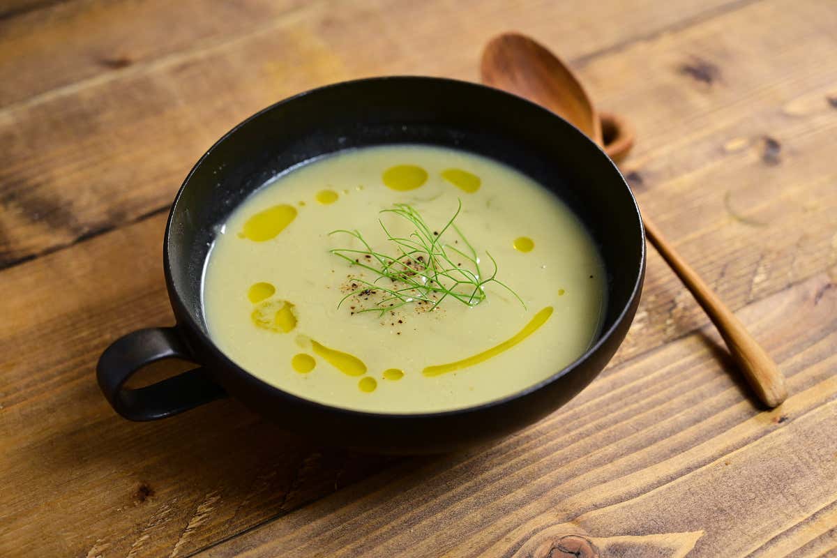 Tutto sulle fave: benefici per la salute, controindicazioni e usi in cucina 